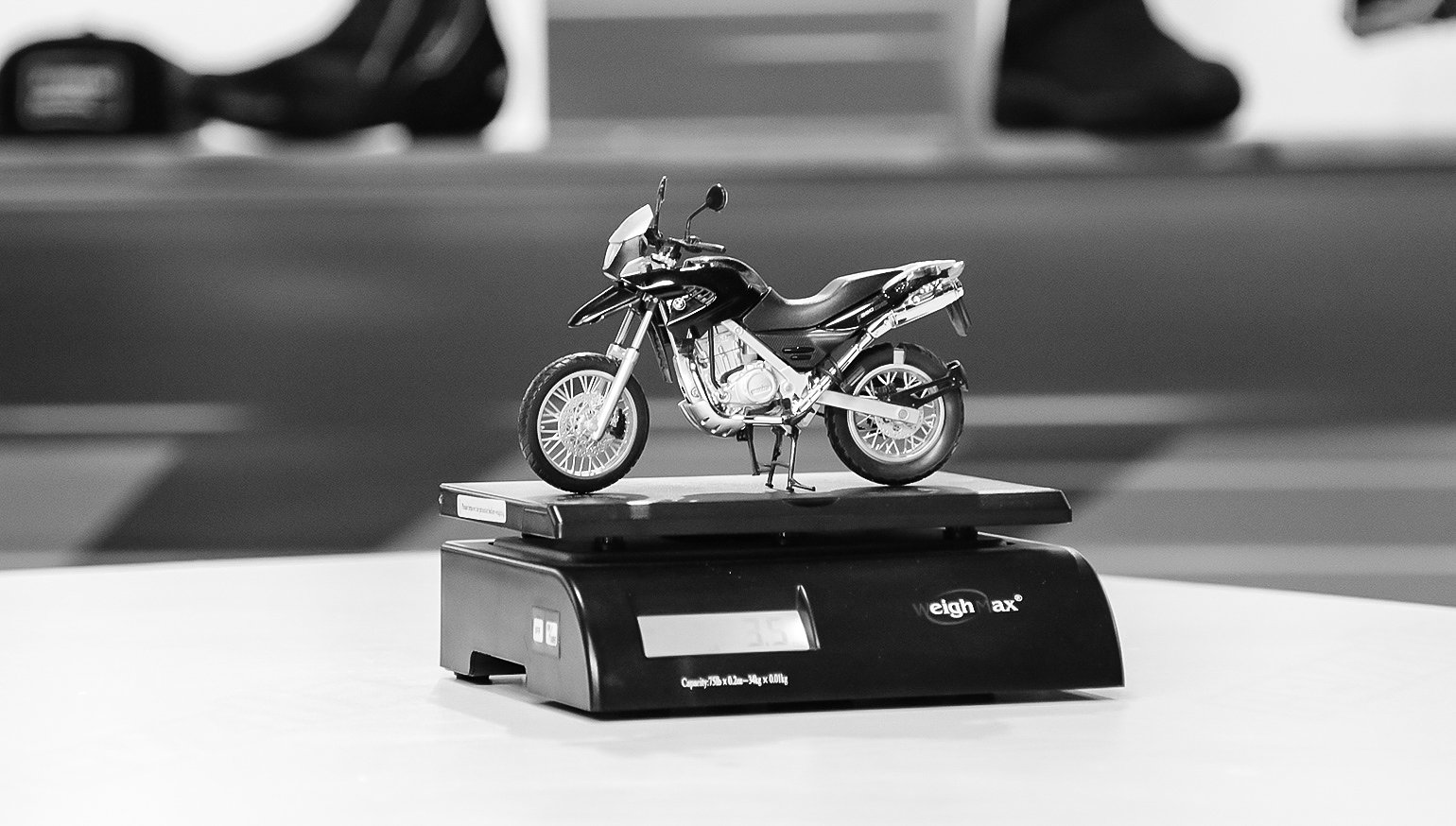 How Much Does a Motorcycle Weigh?